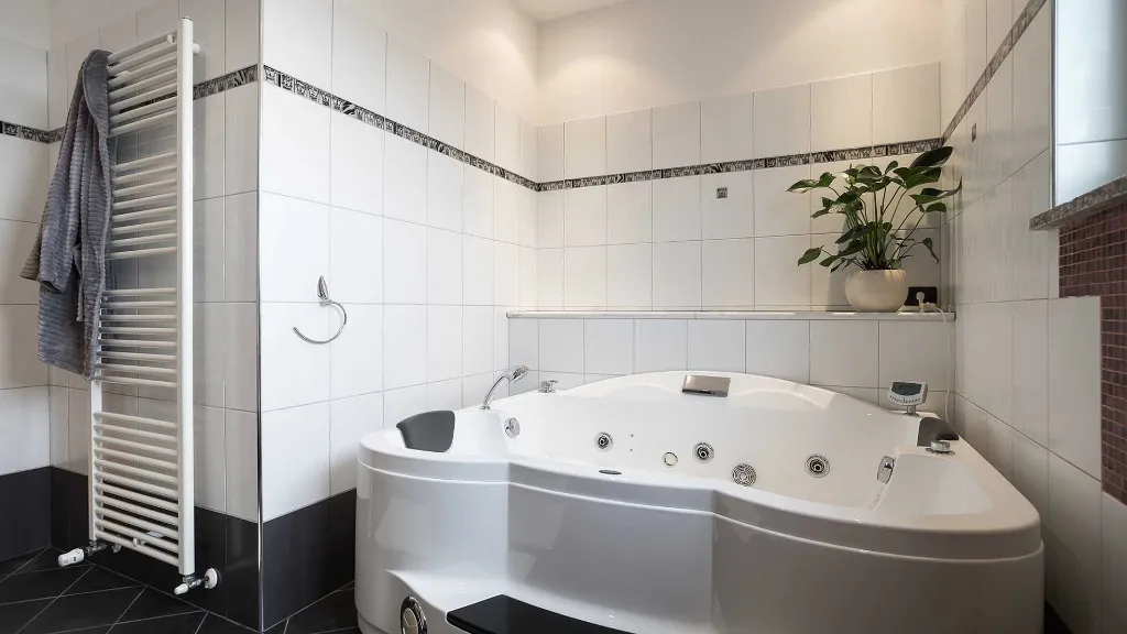 Pula Villa with Private Pool & Sea Views