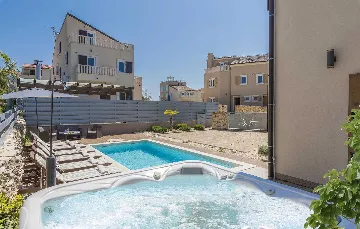 Spacious 6-Bedroom Villa in Premantura (Up to 14)