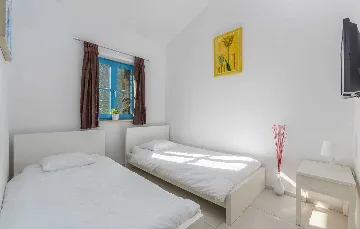 Modern Villa in Barban for Up to 8 Guests