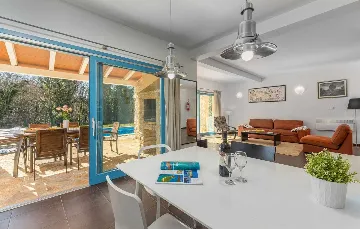 Modern Villa in Barban for Up to 8 Guests