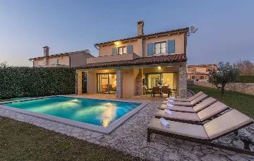 Modern Villa in Barban for Up to 8 Guests