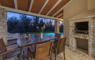 Modern Villa in Barban for Up to 8 Guests