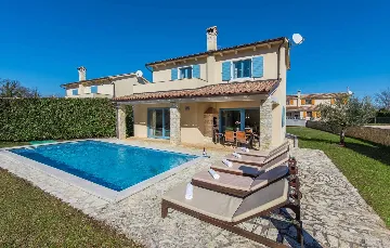 Modern Villa in Barban for Up to 8 Guests