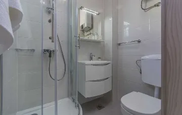 Poreč 4-Bedroom Villa with Private Pool and Terrace