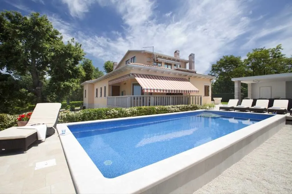 Villa in Presika near Labin for Up to 10 Guests