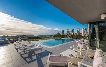 Kaštelir Villa for Up to 10 Guests with Private Pool