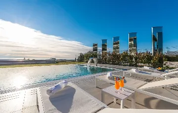 Kaštelir Villa for Up to 10 Guests with Private Pool