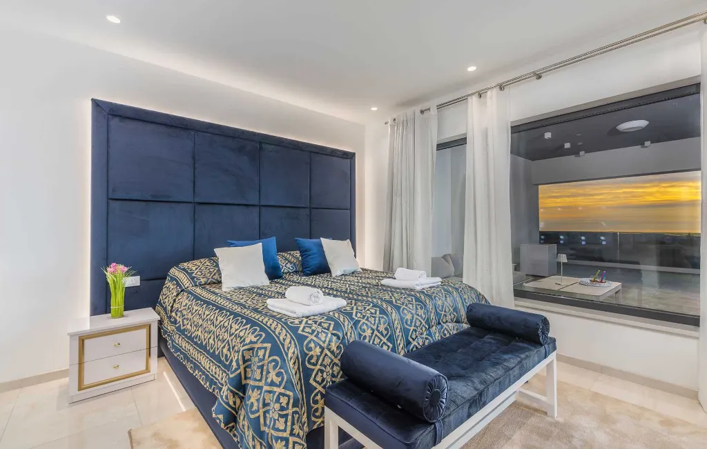 Kaštelir Villa for Up to 10 Guests with Private Pool