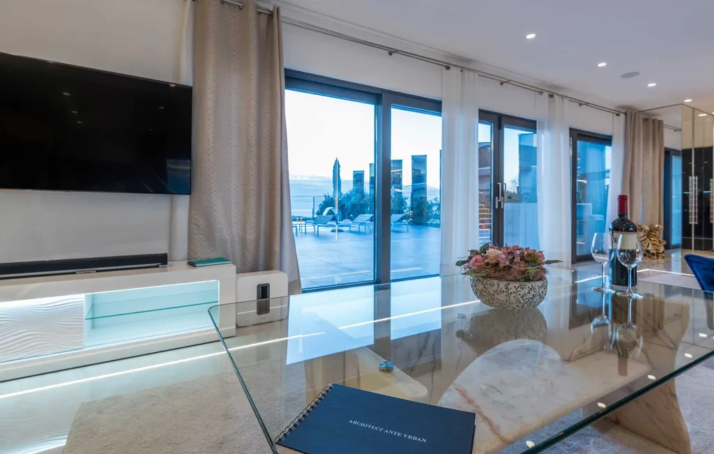 Kaštelir Villa for Up to 10 Guests with Private Pool