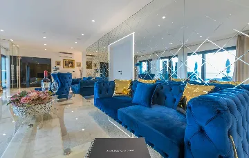 Kaštelir Villa for Up to 10 Guests with Private Pool