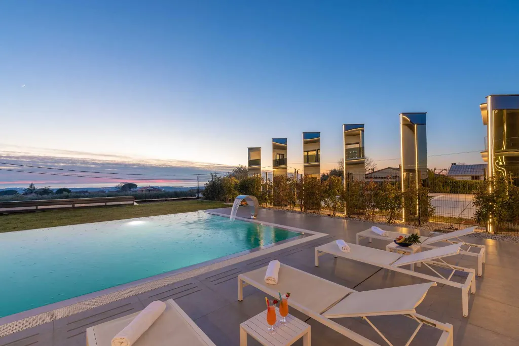 Kaštelir Villa for Up to 10 Guests with Private Pool