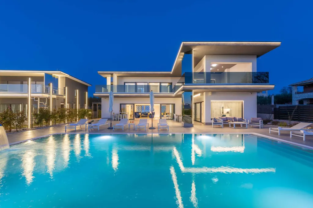 Kaštelir Villa for Up to 10 Guests with Private Pool