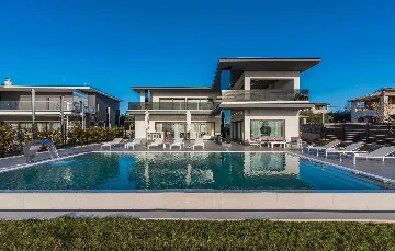 Kaštelir Villa for Up to 10 Guests with Private Pool