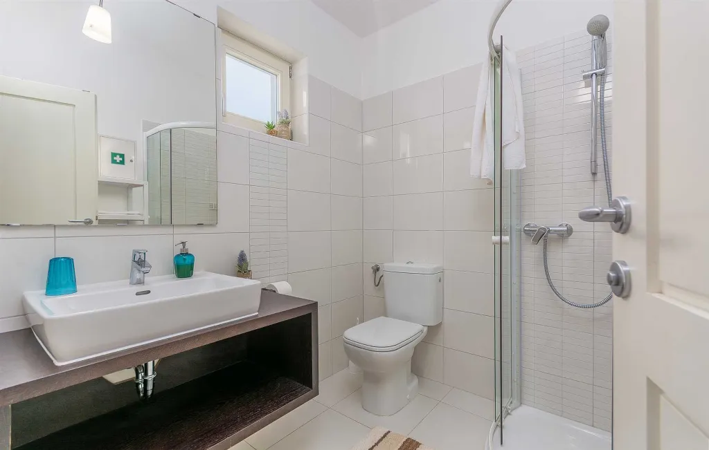 3-Bedroom Villa with Private Pool in Barban