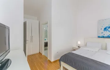 3-Bedroom Villa with Private Pool in Barban