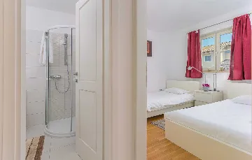 3-Bedroom Villa with Private Pool in Barban