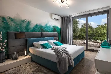 4-Bedroom Villa in Malinska for 8 Guests