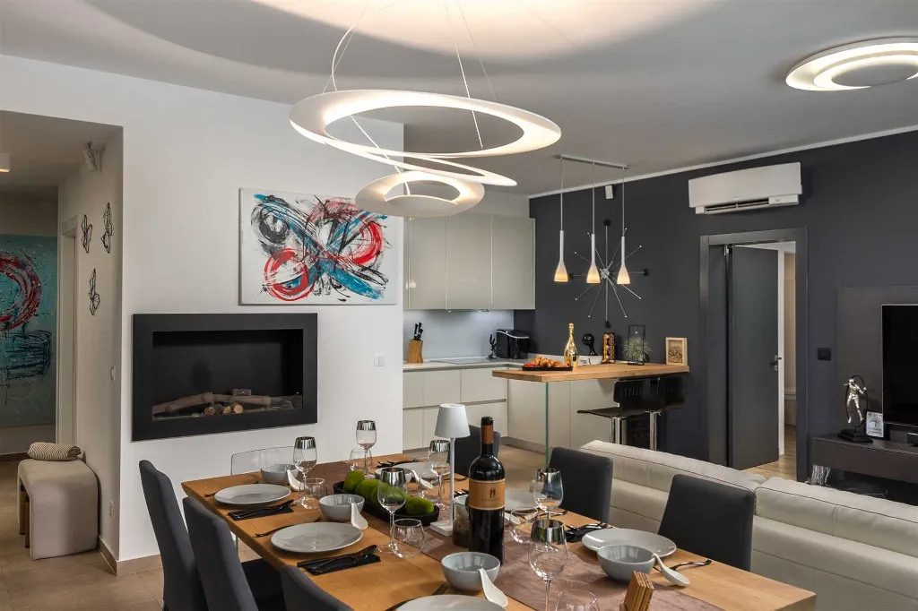 4-Bedroom Villa in Malinska for 8 Guests