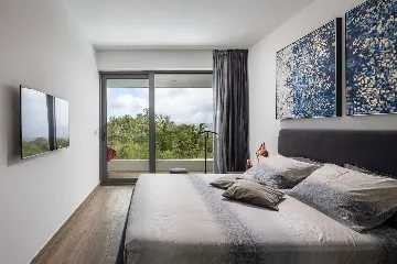 4-Bedroom Villa in Malinska for 8 Guests