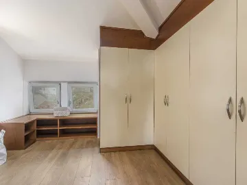 Poreč 5-Bedroom Villa with Pool and Garden