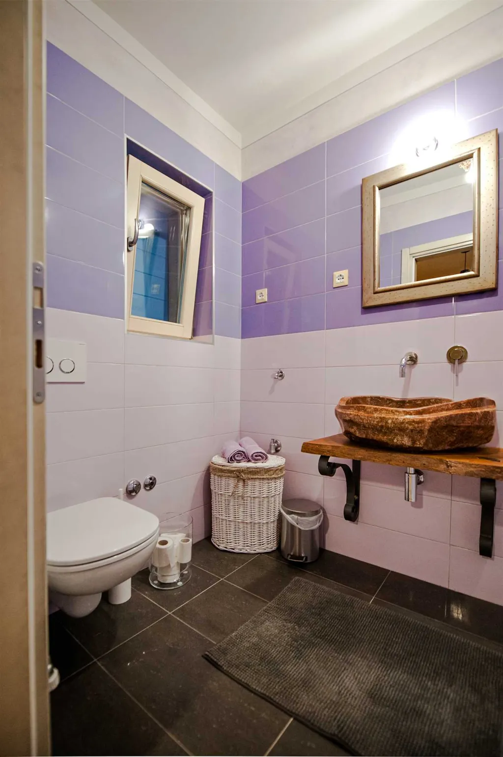Rustic Stone Villa in Krmed for Up to 10 Guests
