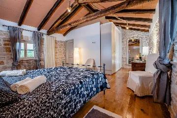 Rustic Stone Villa in Krmed for Up to 10 Guests