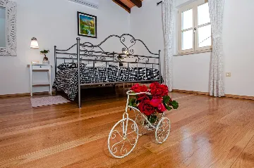 Rustic Stone Villa in Krmed for Up to 10 Guests