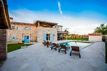 Rustic Stone Villa in Krmed for Up to 10 Guests