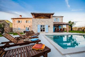 Rustic Stone Villa in Krmed for Up to 10 Guests