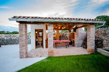 Rustic Stone Villa in Krmed for Up to 10 Guests
