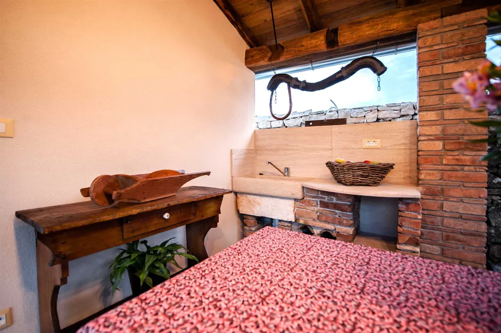 Rustic Stone Villa in Krmed for Up to 10 Guests