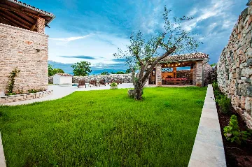 Rustic Stone Villa in Krmed for Up to 10 Guests
