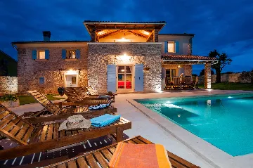 Rustic Stone Villa in Krmed for Up to 10 Guests