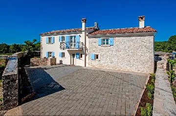 Rustic Stone Villa in Krmed for Up to 10 Guests