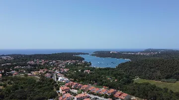 Banjole Villa for 10 Guests with Heated Pool