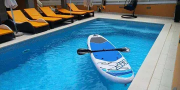 Banjole Villa for 10 Guests with Heated Pool