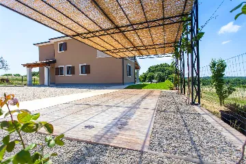 Jakovici Villa for 8 Guests with Pool & Jacuzzi