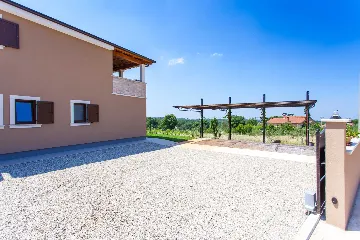 Jakovici Villa for 8 Guests with Pool & Jacuzzi