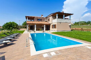 Jakovici Villa for 8 Guests with Pool & Jacuzzi