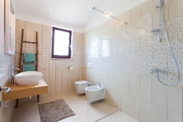 Jakovici Villa for 8 Guests with Pool & Jacuzzi