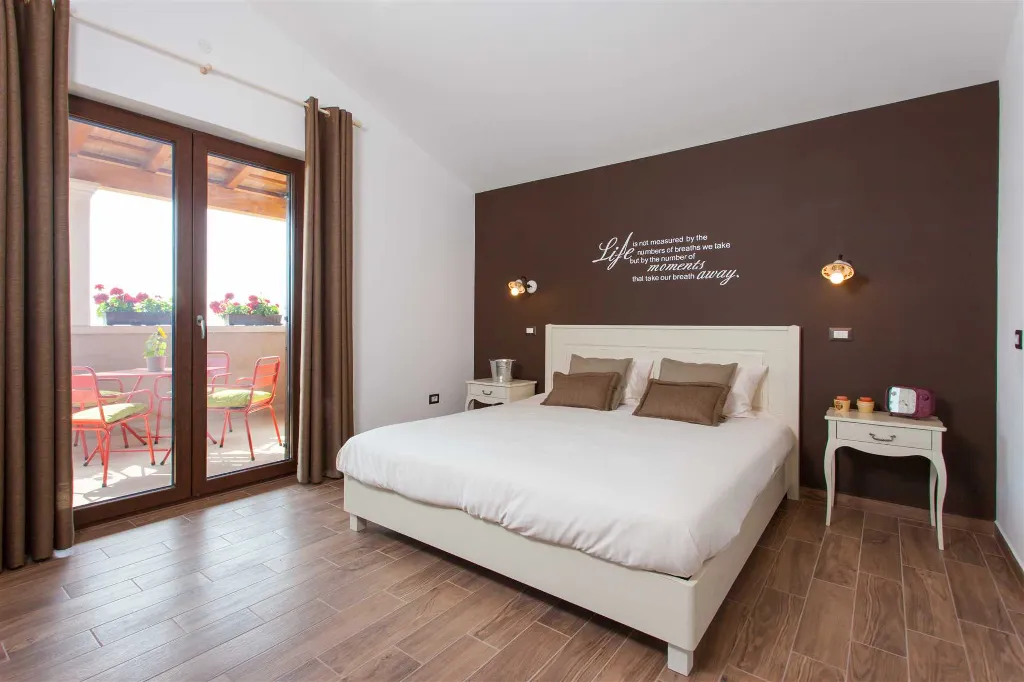 Jakovici Villa for 8 Guests with Pool & Jacuzzi