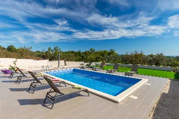 Modern Villa with Private Pool and Sea Views in Peruški