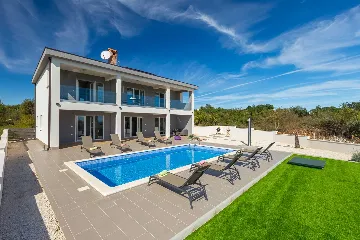 Modern Villa with Private Pool and Sea Views in Peruški