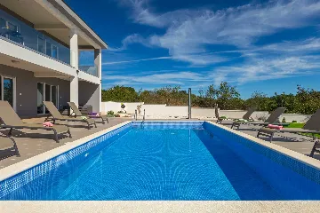 Modern Villa with Private Pool and Sea Views in Peruški