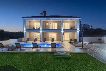 Modern Villa with Private Pool and Sea Views in Peruški