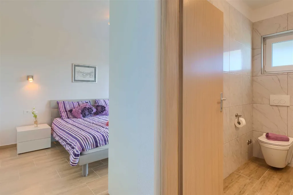 Modern Villa with Private Pool and Sea Views in Peruški