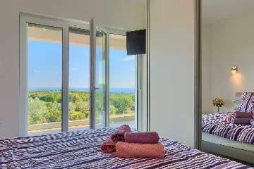 Modern Villa with Private Pool and Sea Views in Peruški