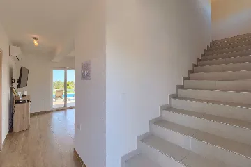 Modern Villa with Private Pool and Sea Views in Peruški