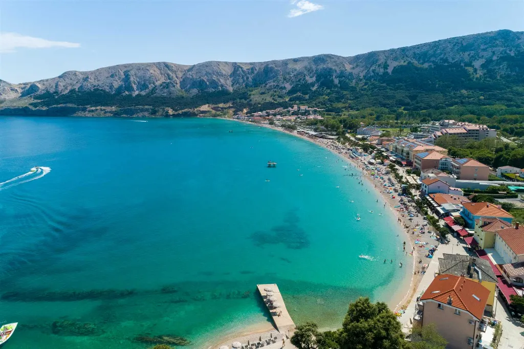 Modern Villa in Baška for Up to 8 Guests