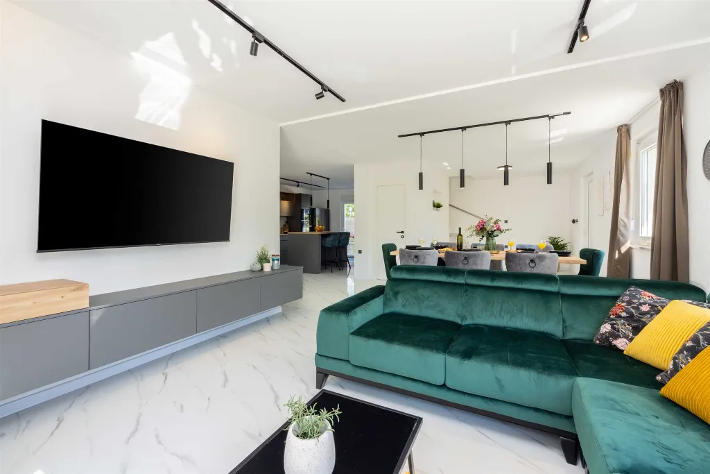 Modern Villa in Baška for Up to 8 Guests